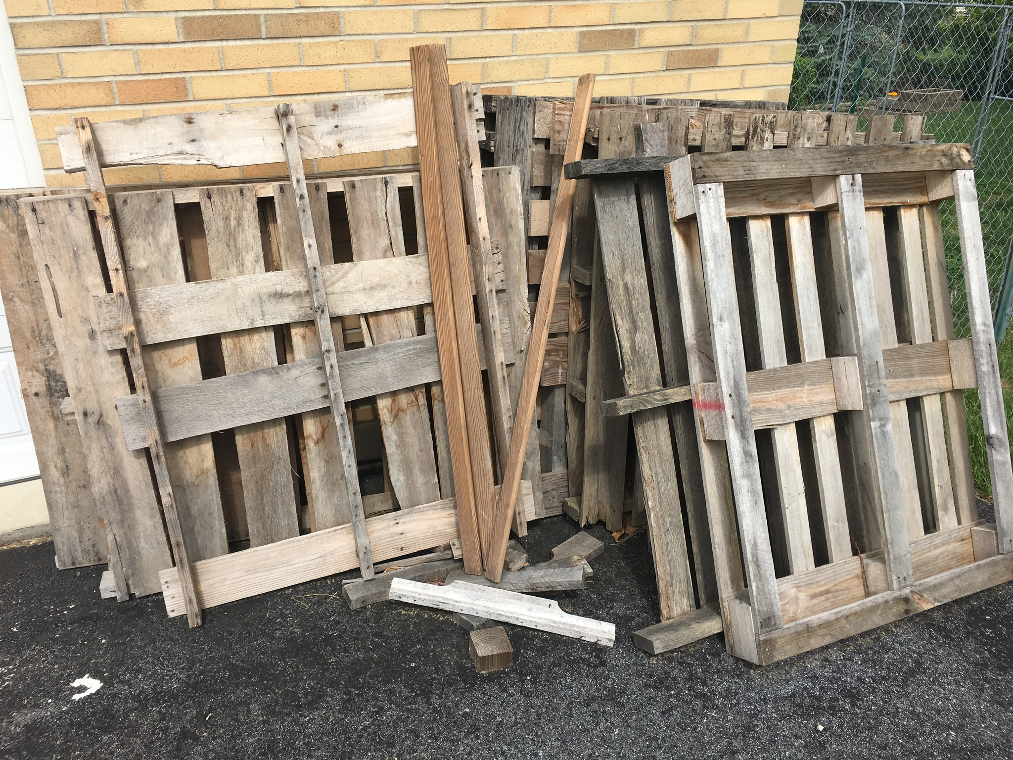 Wood Pallets